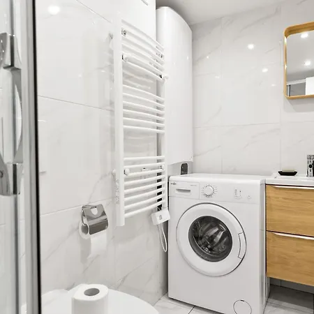 Beautiful Spacious 3br 8p Near Street Montorgueil